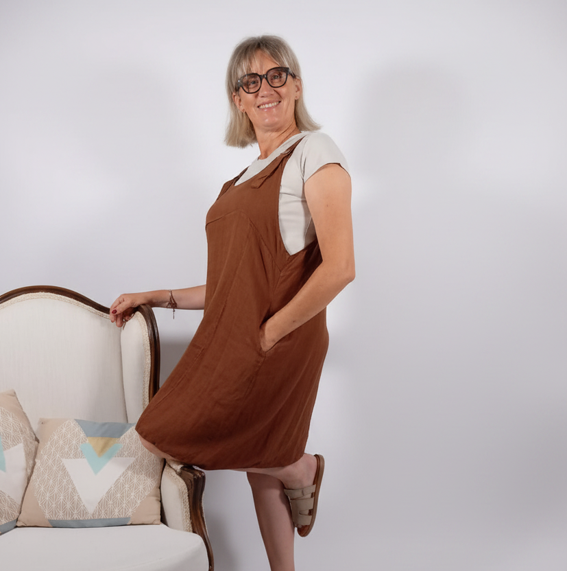 Vestito smanicato